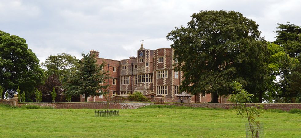 Jacobean Hall, Leicestershire